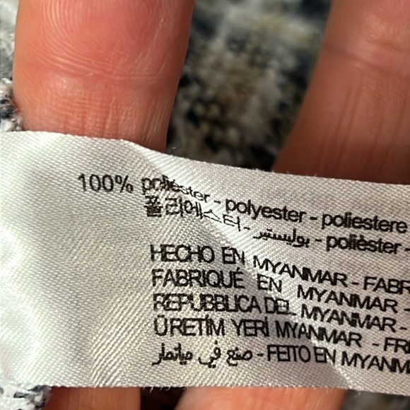 Zara Women’s Plaid Textured Tweed Over shirt Raw hem Button Front‎ OVERSHIRT Lg - Picture 8 of 8